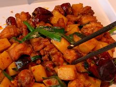 -隔壁老王·家常云南菜(花巷店)