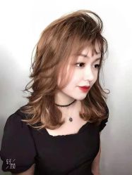-马克男发时尚店