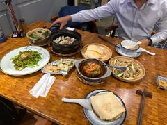 -Hoang Yen Vietnamese Cuisine