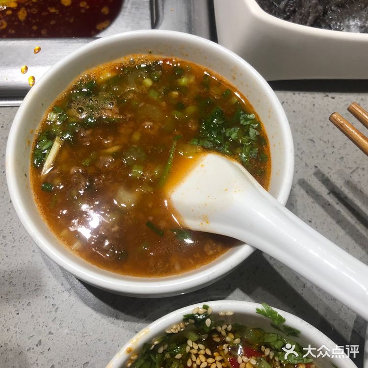 深夜的海底捞格外的美味  赶着大学生折扣的6