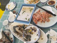 -锦里海景海鲜餐厅.三亚老字号(亚龙湾中心广场店)