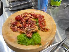 -马路牙子烧烤音乐酒馆(望京店)