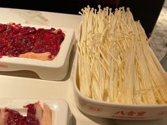 -八合里牛肉火锅(上海世茂广场店)