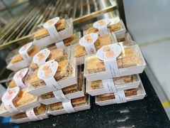 核桃拿破仑酥-黛汀烘焙DAINTY BAKERY(代字行合生汇店)