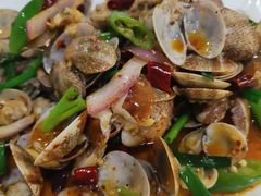 -四川小胡子海鲜(丁村万人海鲜广场店)