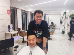 -小齐发型Star~salon