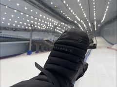 -哈尔滨热雪奇迹