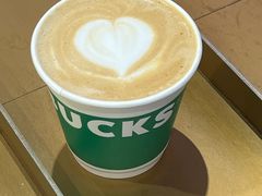 可芮朵-星巴克(上海虹桥站2A检票口)