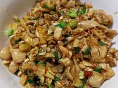 白辣椒肥肠-田趣园长沙菜(天安云谷店)
