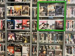 -百老汇电影中心(油麻地店)