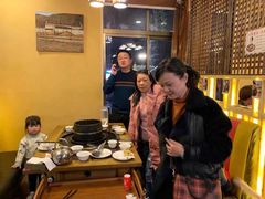 -峰瑞藏地美食·石锅鸡·牦牛肉(大昭寺品牌店)