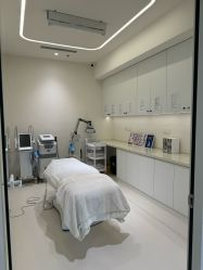 -SKINIST丽铂医疗美容