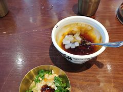 -成都你六姐·牛肉冒菜(城市集市合生汇店)