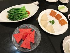 -亢龙太子酒轩(东湖店)