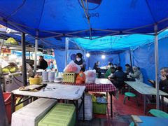 大堂-红帽子炒饭(南关民族风味一条街店)