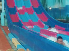 -青岛东方影都融创水世界