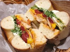 -麦田工坊(月湖店)