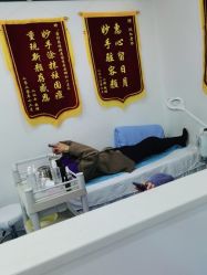 -蕾特恩专业祛痘·皮肤管理