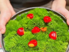 -滩外滩·本帮江浙菜(新天地店)