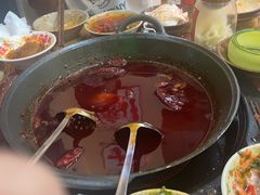 -赵美丽·重庆社区火锅·直营店(火车东站·中豪国际店)