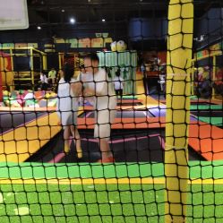 -蹦蹦跳跳(新奥购物中心店)