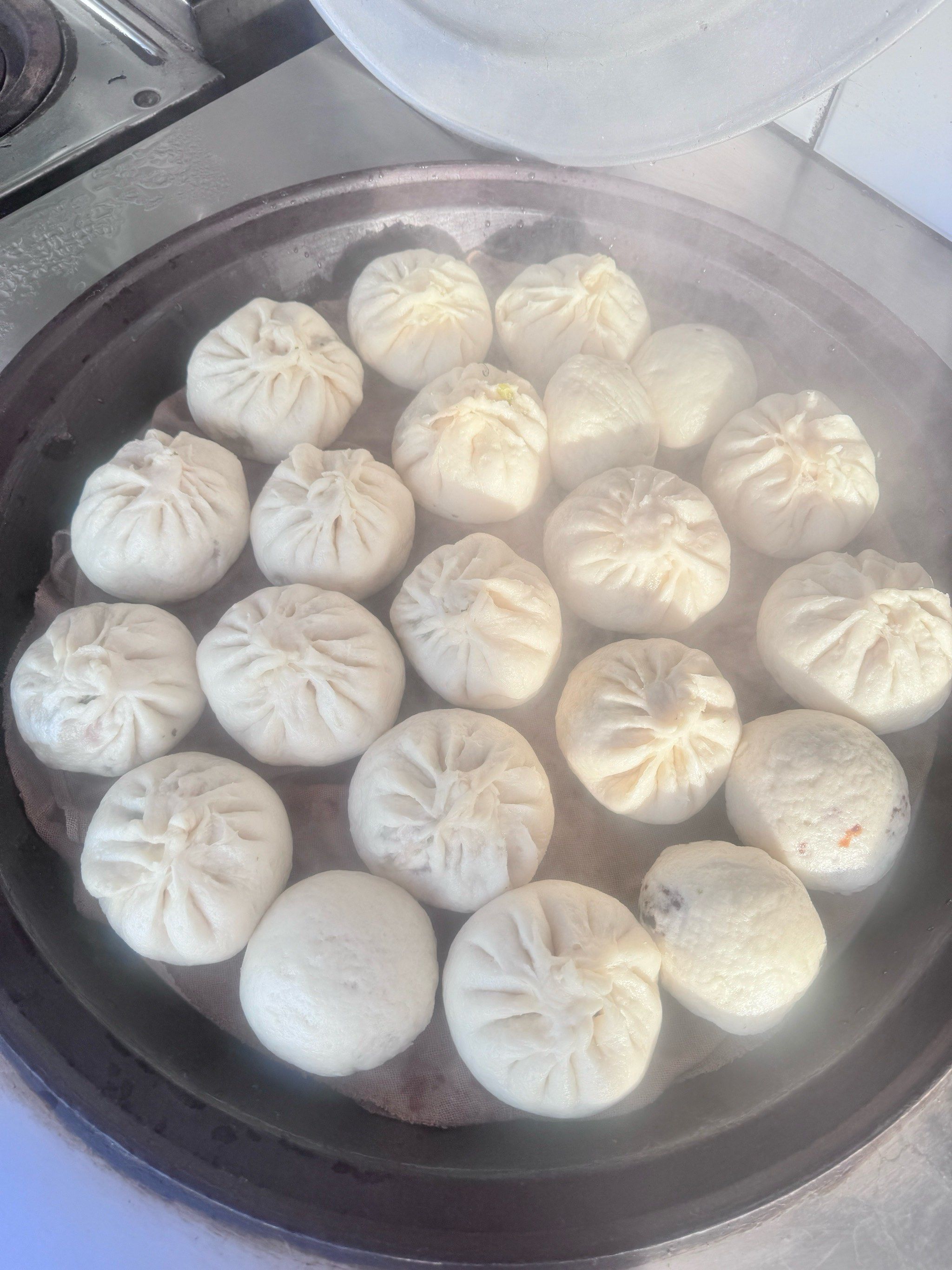 包子馒头新鲜出炉