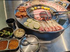 -哈哈碳都·牛肋条无限自助烤肉(宝龙店)
