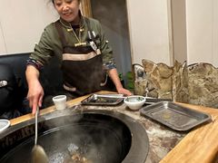 -锅老头海鲜铁锅炖
