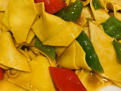 -黄家饺子东北特色菜馆(湖滨商业街店)