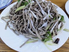 -溢心园香河肉饼总店