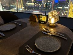 -Hi City·城市之巅