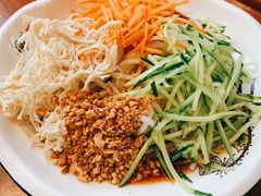 鸡丝凉米线-云隐小厨·传统大理美食(复兴路店)
