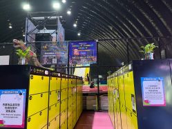 -失重星球乐园·蹦床馆(欢乐谷店)