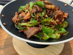 鲍鱼辣椒炒肉-花舍·新派粤菜·西餐·下午茶(亚运村·鸟巢店)