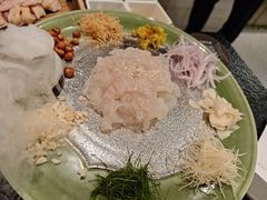 -得意咚瓜·顺德鱼生·冬瓜火锅(深圳首店)