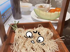 -红鼎豆捞·非遗鲍皇汤火锅(宝丰路店)