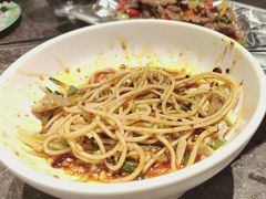 -渔语鱼新川菜Bistro(万象天地店)