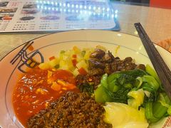 -大嘻咹biangbiang面(历史博物馆店)