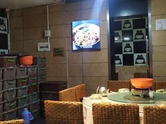 大堂-昱龙大盆牛蛙馆(三兴街总店)