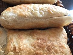 -李春秋驴肉火烧总店