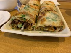 葱饼卷牛肉-台北楚楚园馅饼粥(虹桥南丰城店)