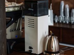 -Metal hands·铁手咖啡