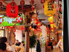 -头上红煨盐鸡·非遗院子餐厅