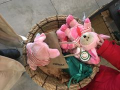 -星巴克(济宁万达广场店)