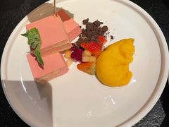 酸奶蛋糕-唐猫庭院·千年陕菜(赛格国际购物中心店)