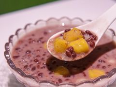 椰奶红豆沙配芋圆-康瑞甜品