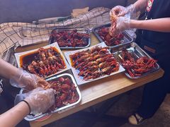 -李双猪·小龙虾·烧烤·羊肉煲(乐山店)