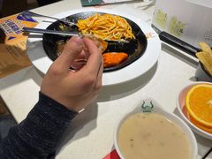 -汤姆家的牛排意面披萨(新城市广场店)