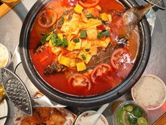 -探鱼·鲜青椒爽麻烤鱼(苏宁广场店)