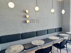 大堂-喜茶(青岛金狮广场店)